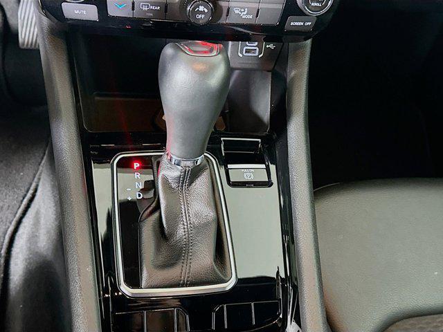 Photo of 2022 Granite Crystal Metallic Clearcoat Jeep Compass