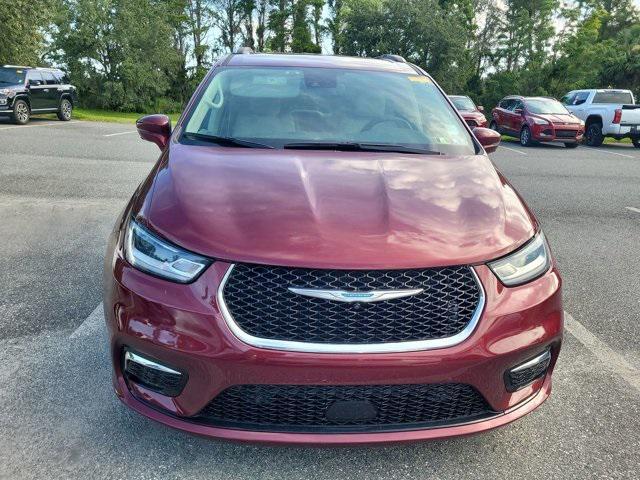 Photo of 2021 Velvet Red Pearlcoat Chrysler Pacifica Hybrid