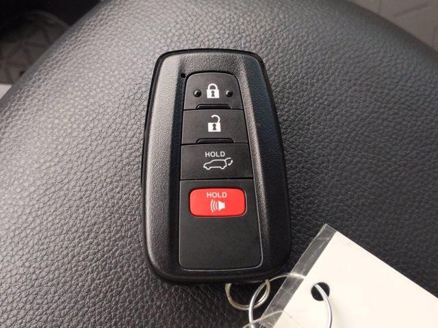Photo of 2021 Gray Toyota RAV4