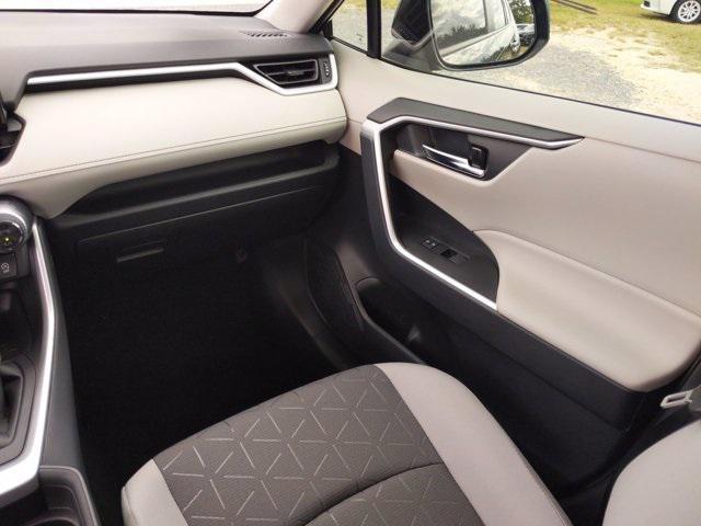 Photo of 2021 Gray Toyota RAV4