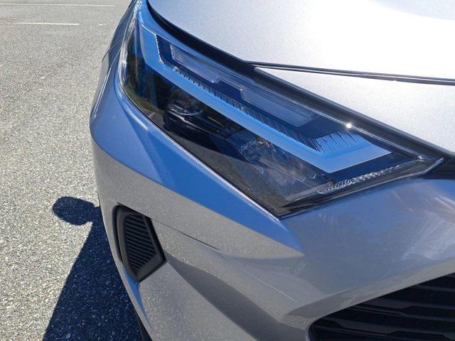 Photo of 2022 Silver Sky Metallic Toyota RAV4 Hybrid