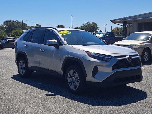 Photo of 2022 Silver Sky Metallic Toyota RAV4 Hybrid