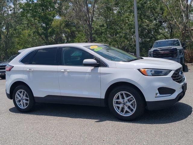 Photo of 2022 Oxford White Ford Edge