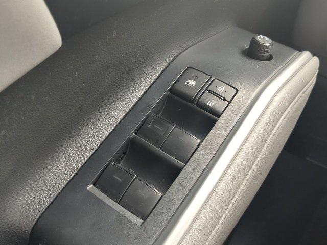 Photo of 2023 Ruby Toyota Highlander