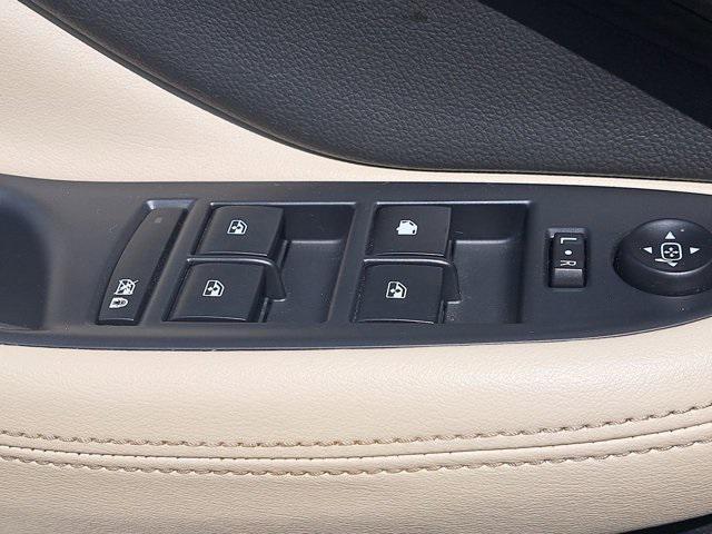 Photo of 2017 Bronze Buick Envision