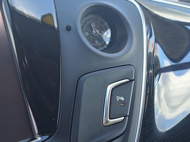 Photo of 2017 Bronze Buick Envision