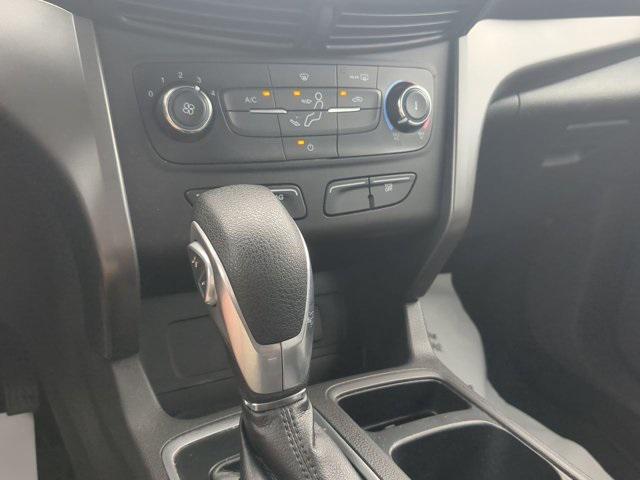 Photo of 2017 Ingot Silver Ford Escape