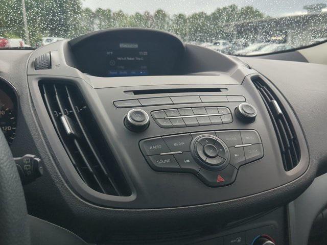 Photo of 2017 Ingot Silver Ford Escape
