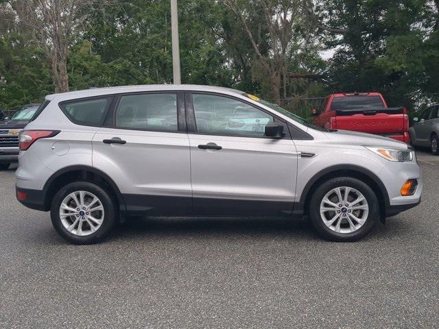 Photo of 2017 Ingot Silver Ford Escape
