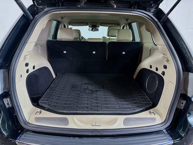 Photo of 2014 Black Forest Green Pearlcoat Jeep Grand Cherokee