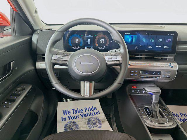 Photo of 2025 Soultronic Orange Pearl Hyundai KONA