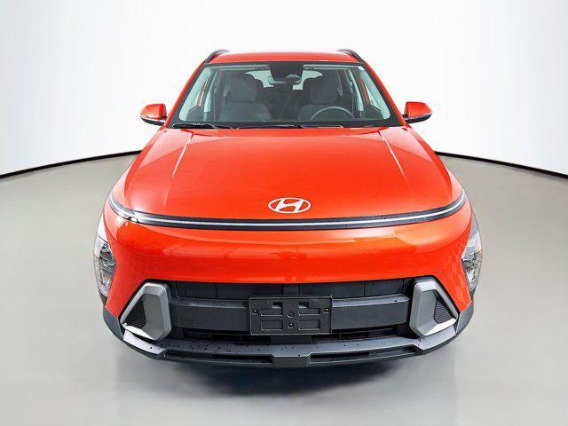 Photo of 2025 Soultronic Orange Pearl Hyundai KONA