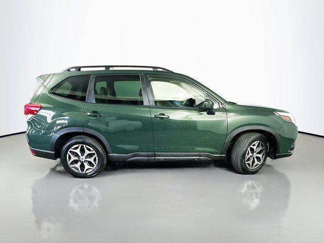 Photo of 2022 Cascade Green Silica Subaru Forester