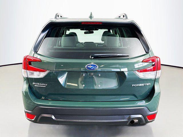 Photo of 2022 Cascade Green Silica Subaru Forester