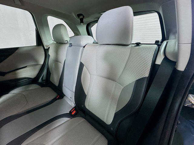 Photo of 2022 Cascade Green Silica Subaru Forester