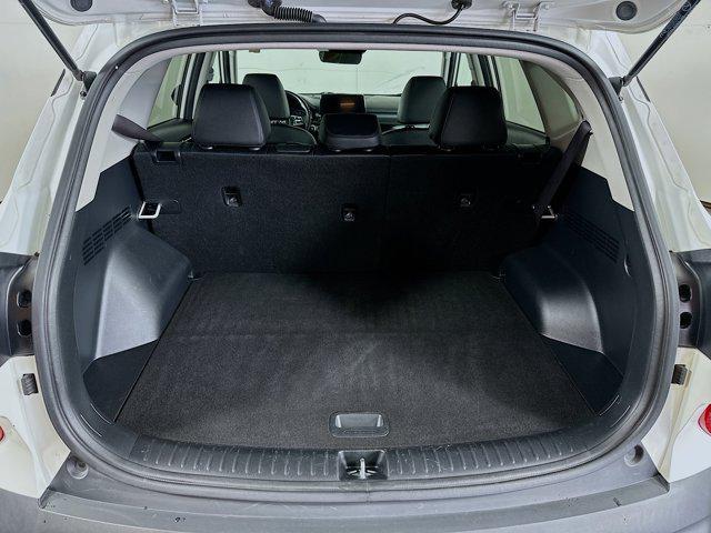 Photo of 2023 Snow White Pearl Kia Seltos