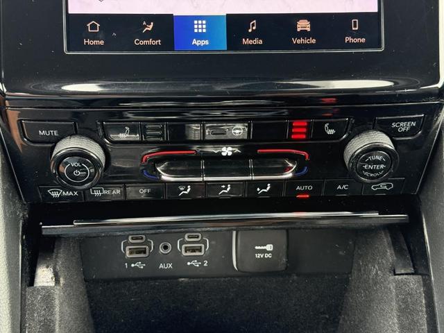 Photo of 2021 Black Jeep Grand Cherokee L