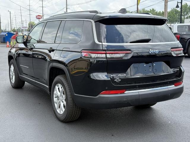 Photo of 2021 Black Jeep Grand Cherokee L