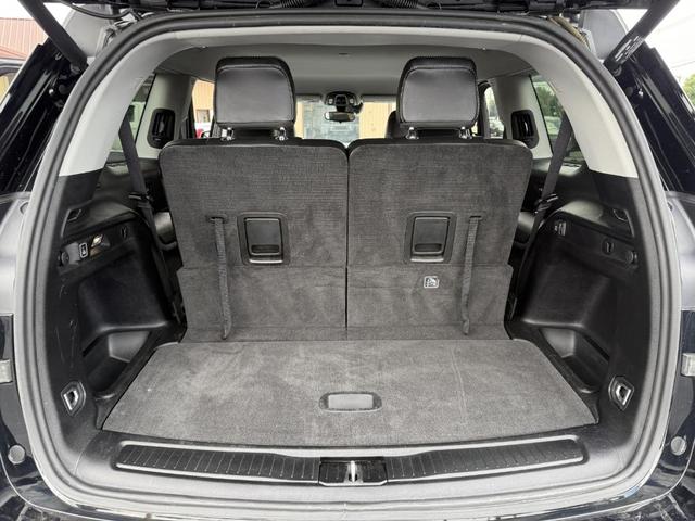 Photo of 2021 Black Jeep Grand Cherokee L