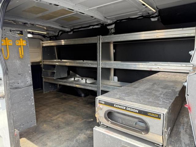 Photo of 2019 White Ford Transit-250
