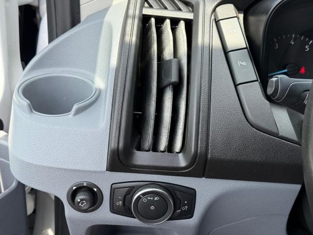 Photo of 2019 White Ford Transit-250