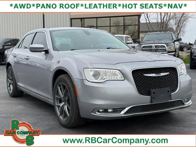 2017 Chrysler 300