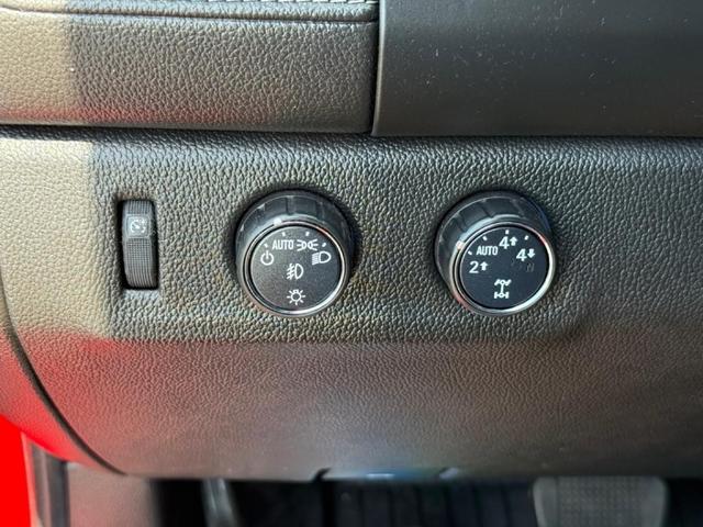 Photo of 2016 Red GMC Canyon
