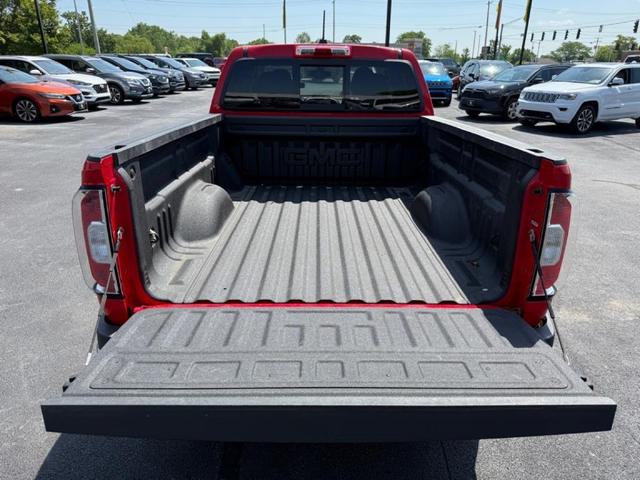 Photo of 2016 Red GMC Canyon