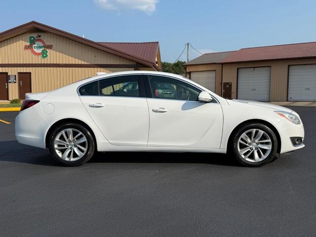 Photo of 2016 White Buick Regal