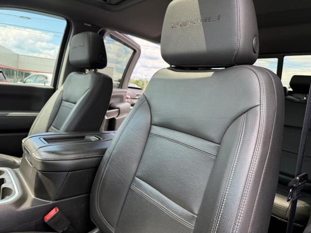 Photo of 2022 Black GMC Sierra 2500