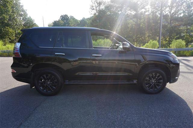 Photo of 2020 Black Onyx Lexus GX 460