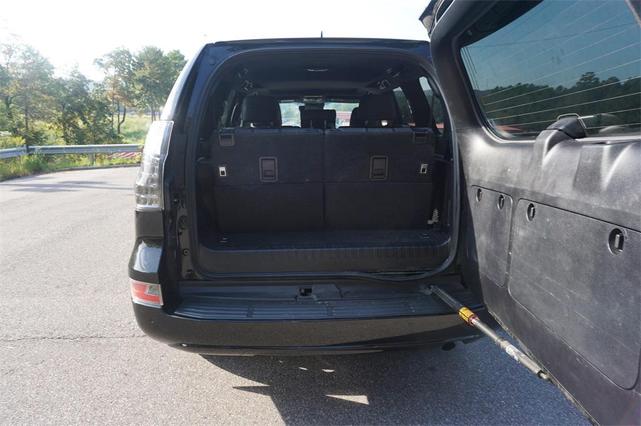 Photo of 2020 Black Onyx Lexus GX 460