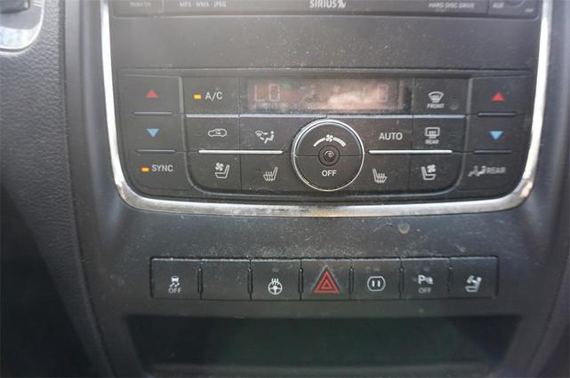 Photo of 2011 Dark Charcoal Pearlcoat Dodge Durango