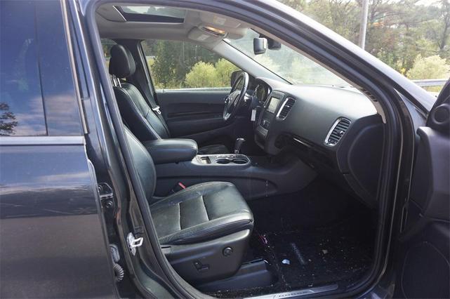 Photo of 2011 Dark Charcoal Pearlcoat Dodge Durango