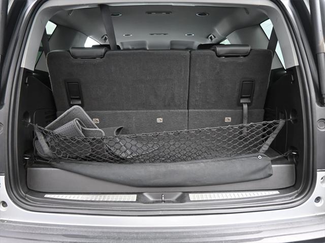 Photo of 2019 Silver Ice Metallic Chevrolet Tahoe