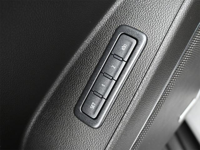 Photo of 2019 Silver Ice Metallic Chevrolet Tahoe