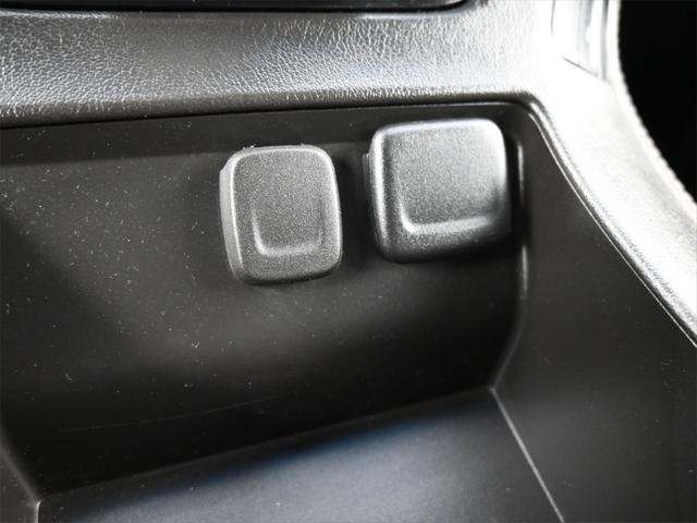 Photo of 2019 Silver Ice Metallic Chevrolet Tahoe