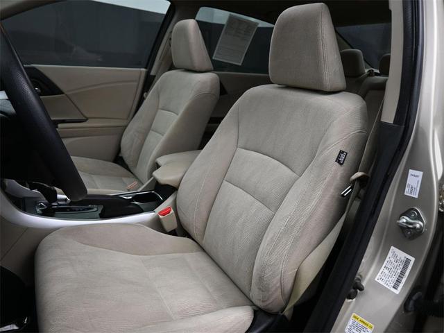Photo of 2014 Champagne Frost Pearl Honda Accord