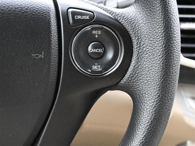 Photo of 2014 Champagne Frost Pearl Honda Accord