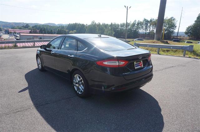 Photo of 2015 Tuxedo Black Ford Fusion