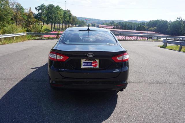 Photo of 2015 Tuxedo Black Ford Fusion