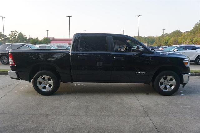 Photo of 2022 Diamond Black Crystal Pearlcoat RAM 1500