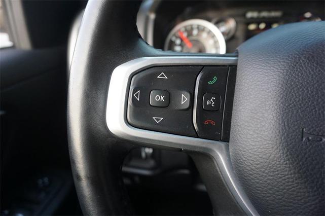 Photo of 2022 Diamond Black Crystal Pearlcoat RAM 1500