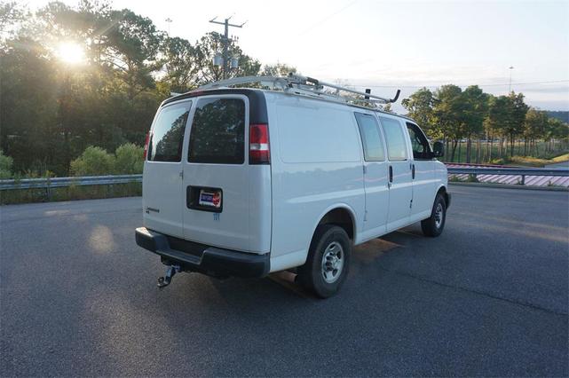 Photo of 2019 Summit White Chevrolet Express 2500