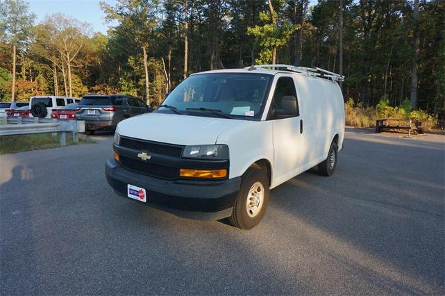 Photo of 2019 Summit White Chevrolet Express 2500