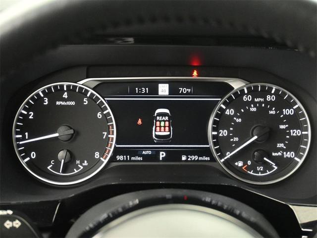 Photo of 2024 Super Black Nissan Pathfinder