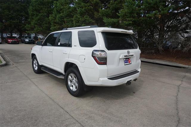 Photo of 2019 Blizzard Pearl Toyota 4Runner