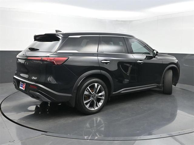 Photo of 2022 Mineral Black INFINITI QX60