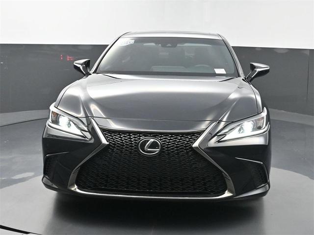 Photo of 2023 Black Lexus ES 350