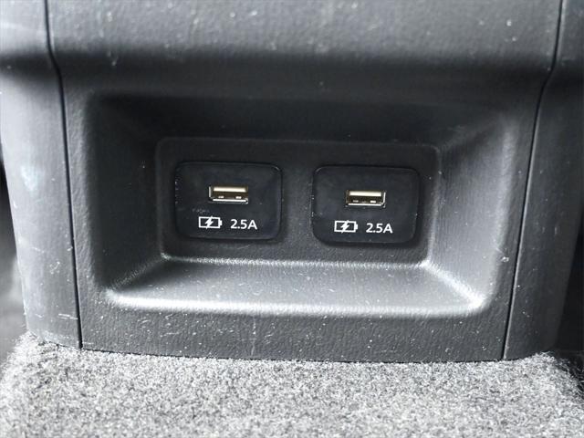 Photo of 2022 Snowflake White Pearl Mica Mazda CX-9